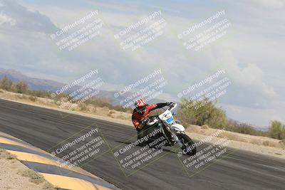 media/May-05-2025-Moto Forza (Mon) [[3c1838c5e5]]/2-B Group/Session 2 (Turn 7 Inside)/